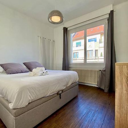 Ferienwohnung Toit-Terrasse Traversant Plein Centre 100M Du Lac Annecy Exterior foto